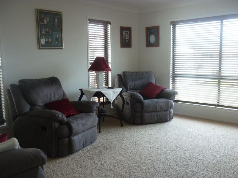 55 Sommerfeld Crs, Chinchilla QLD 4413