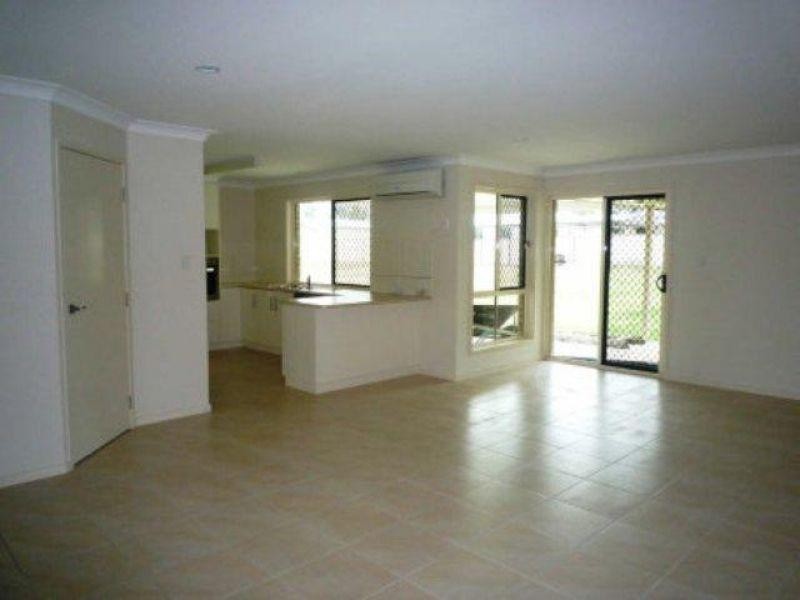 14 Bishop Drive, Miles QLD 4415