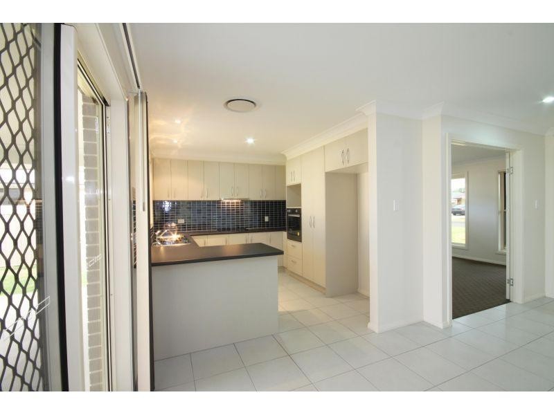 25 Sheridan Street, Chinchilla QLD 4413