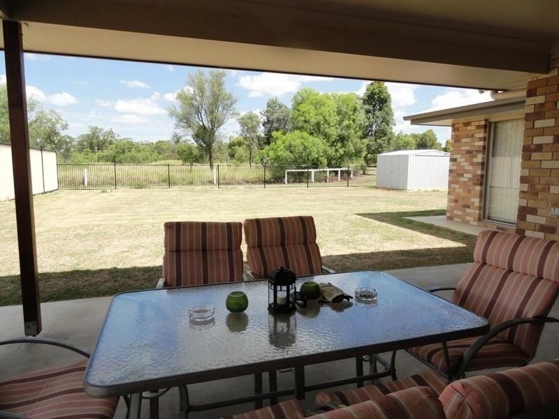 7 Sommerfeld Crescent, Chinchilla QLD 4413