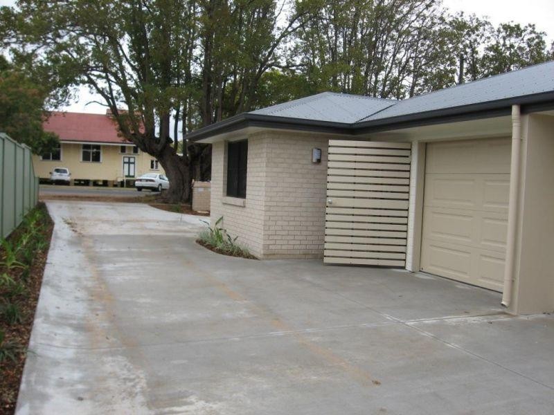 Unit 2/66 Middle Street, Chinchilla QLD 4413