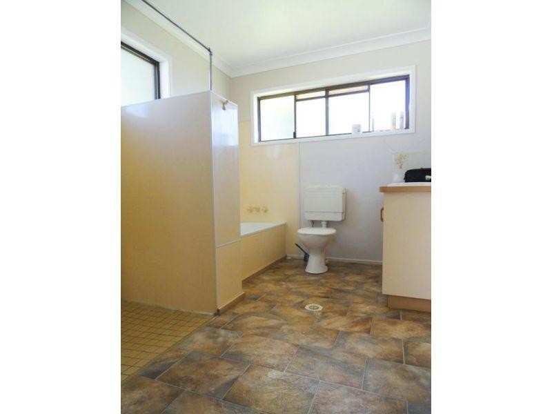 37 Barber Street, Chinchilla QLD 4413