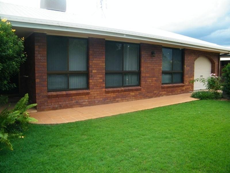 43 Mackie Street, Chinchilla QLD 4413