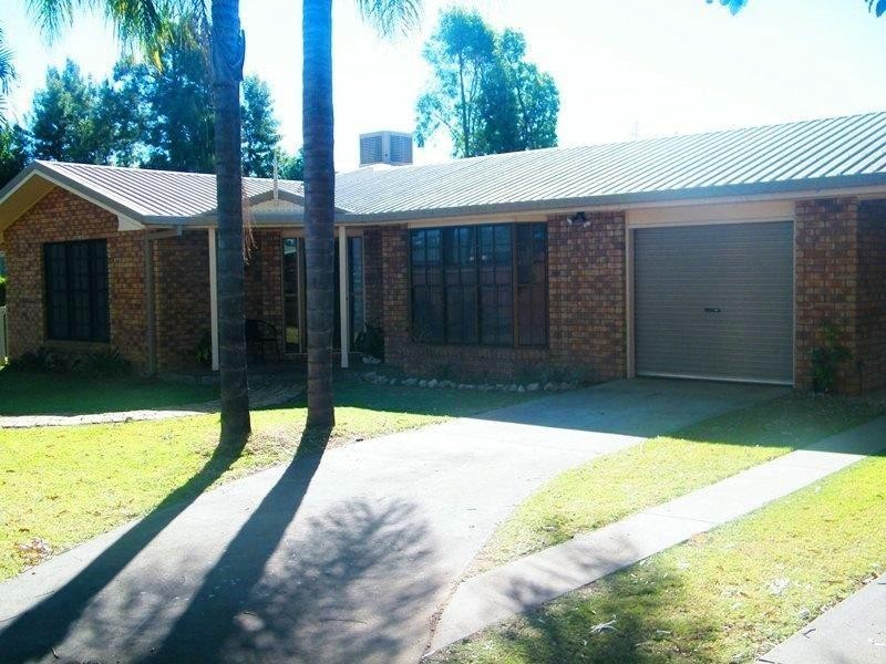 27 Zeller Street, Chinchilla QLD 4413