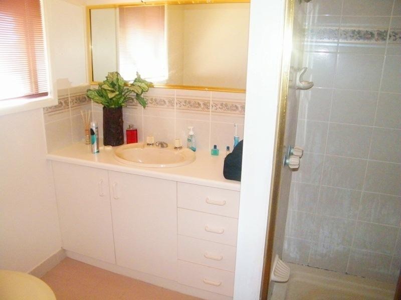 27 Zeller Street, Chinchilla QLD 4413