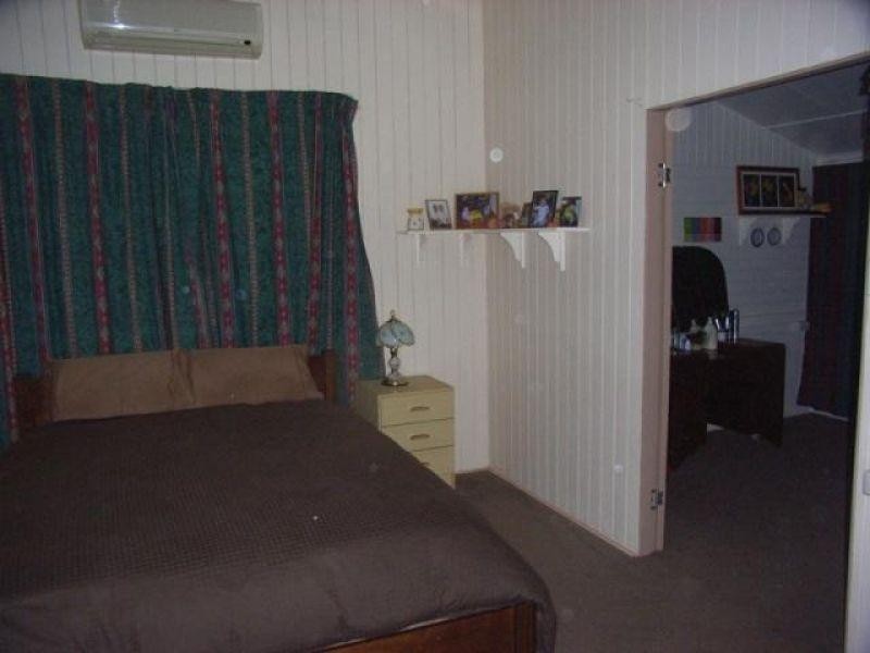2 Birkett Street, Chinchilla QLD 4413