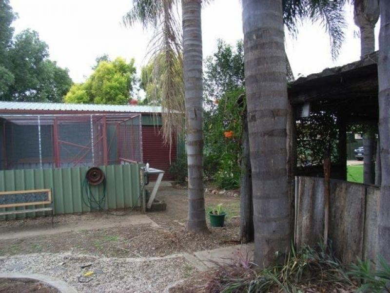 2 Birkett Street, Chinchilla QLD 4413