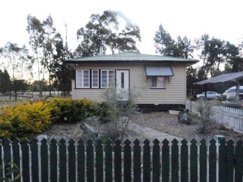 56 Rider Street, Chinchilla QLD 4413