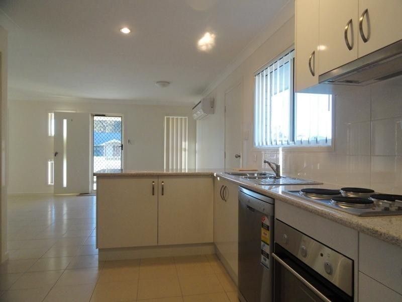 1 /4 Sheridan Street, Chinchilla QLD 4413