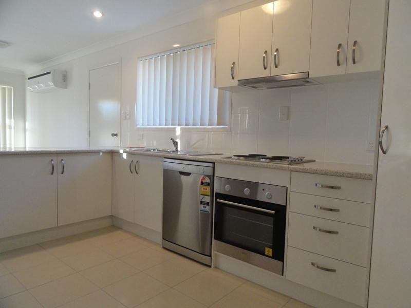 1 /4 Sheridan Street, Chinchilla QLD 4413