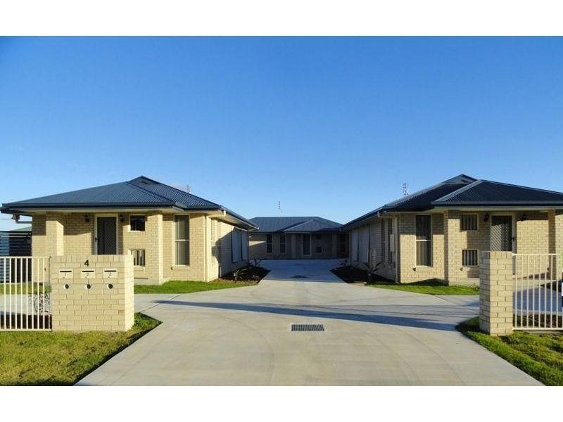 2/4 Sheridan Street, Chinchilla QLD 4413