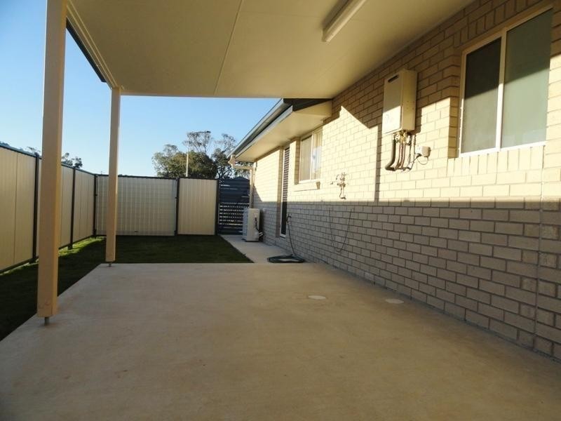 2/4 Sheridan Street, Chinchilla QLD 4413