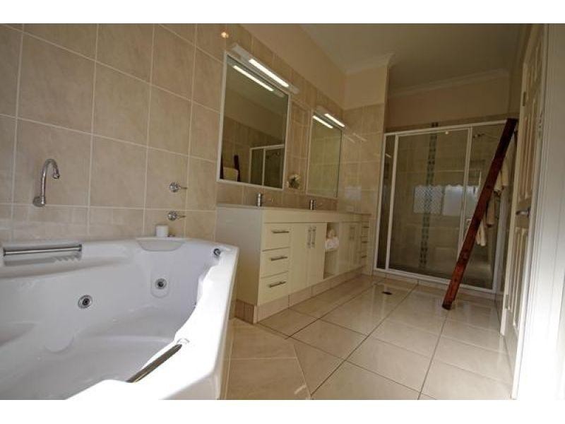 19 Heeney Street, Chinchilla QLD 4413