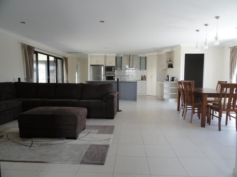 4 Cole Street, Chinchilla QLD 4413