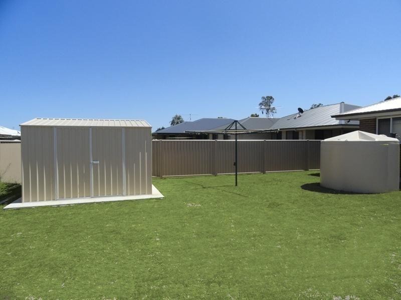 42 Sommerfeld Crs, Chinchilla QLD 4413