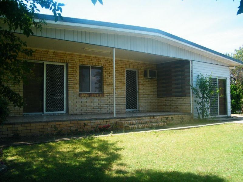 13 Wheeler Street, Chinchilla QLD 4413