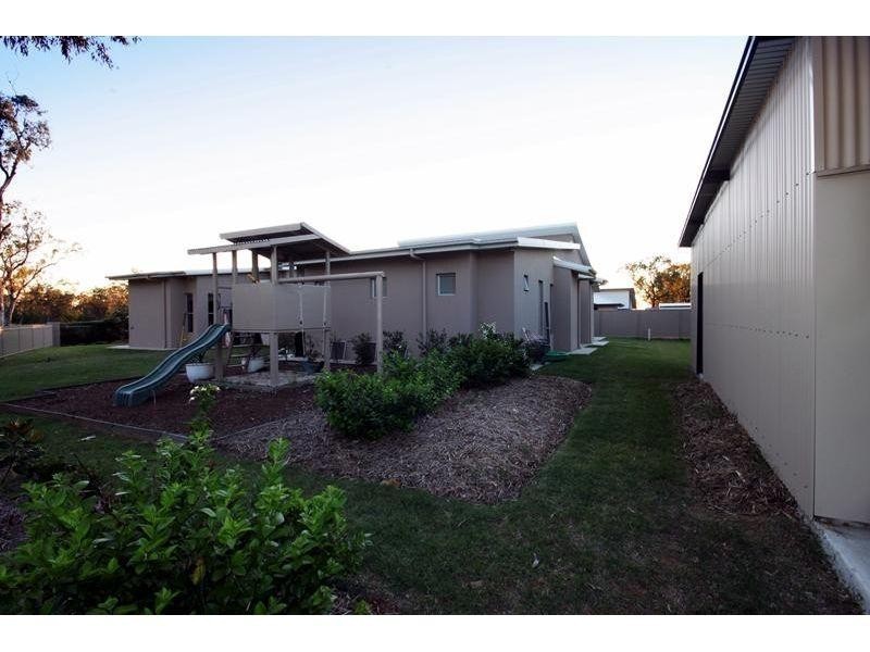 91  Sommerfeld Crs, Chinchilla QLD 4413