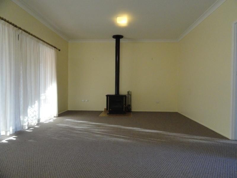 25 Atkins Street, Chinchilla QLD 4413