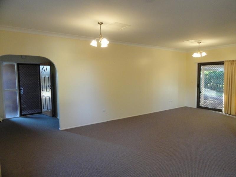 25 Atkins Street, Chinchilla QLD 4413