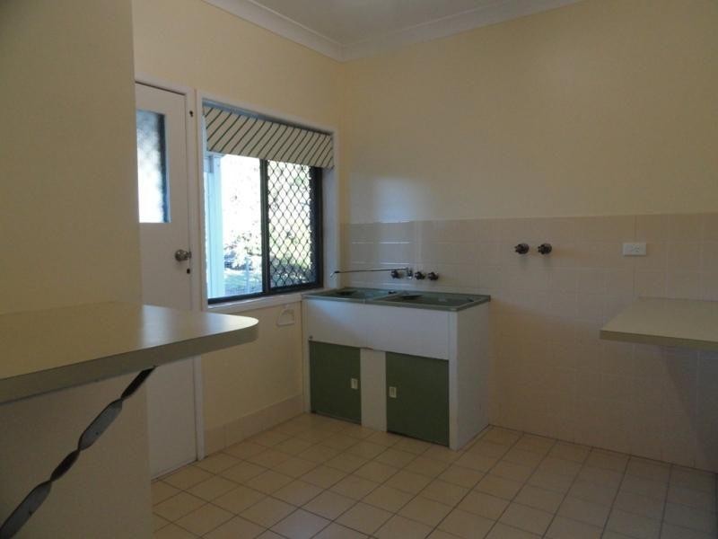 25 Atkins Street, Chinchilla QLD 4413