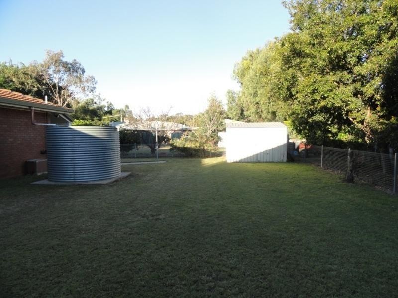 25 Atkins Street, Chinchilla QLD 4413