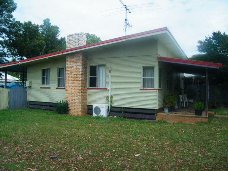 12 Castle Street, Chinchilla QLD 4413