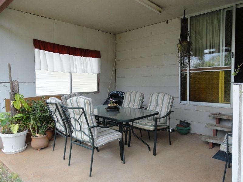25  Claydon Street, Chinchilla QLD 4413