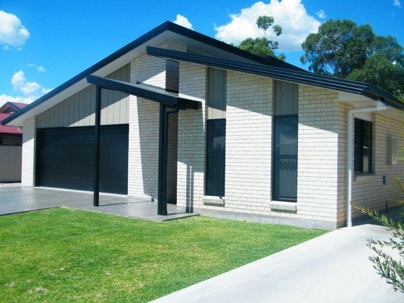 15 Skewis Street, Chinchilla QLD 4413