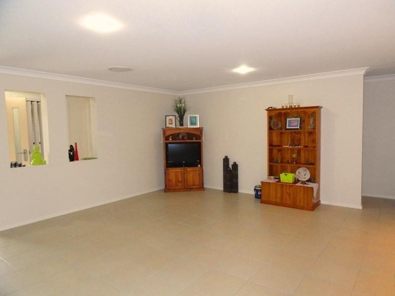 75 Sommerfeld Crs, Chinchilla QLD 4413