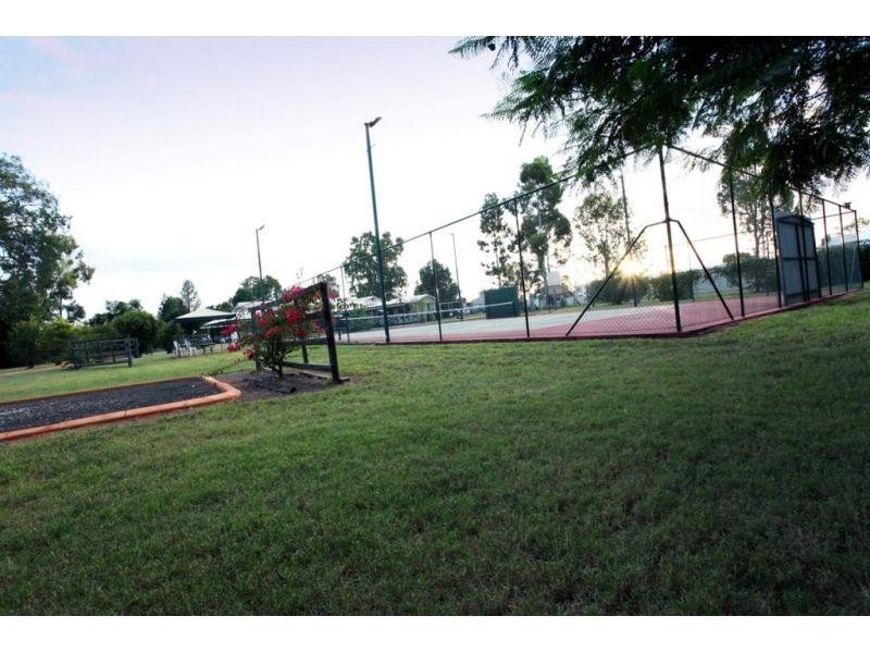 13-15  Holland Street, Chinchilla QLD 4413