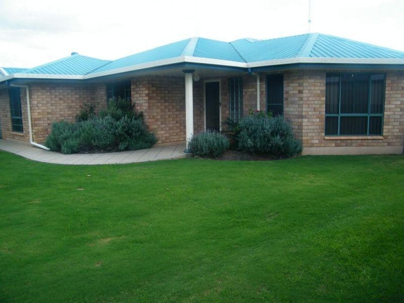 86  Rodger Street, Chinchilla QLD 4413