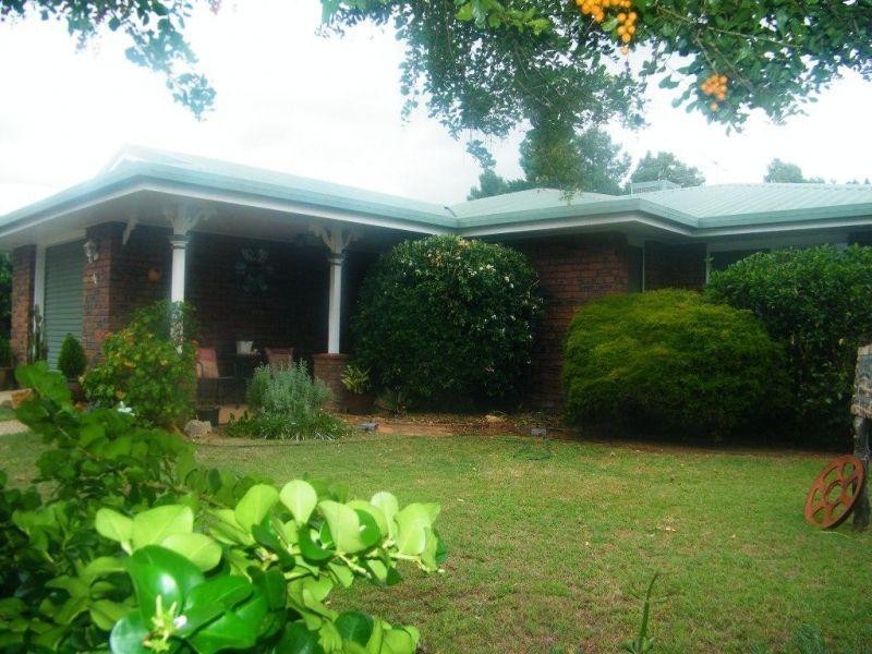 44 Beasley Street, Chinchilla QLD 4413