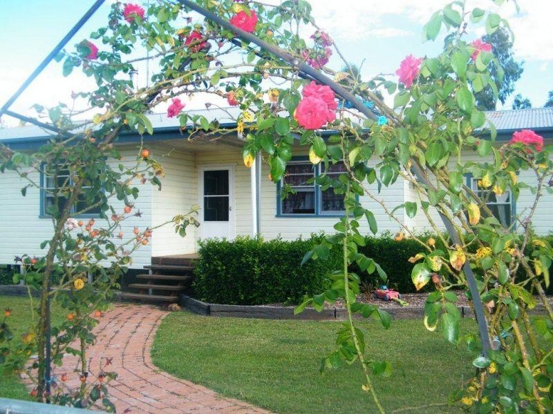 28 Wilson Street, Condamine QLD 4416