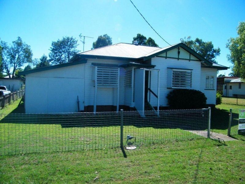 93 Boyd Street, Chinchilla QLD 4413