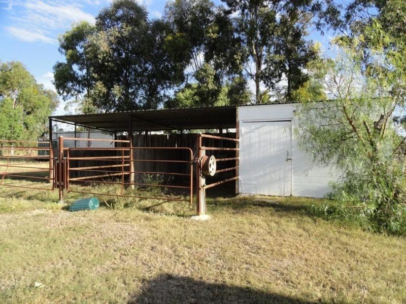 363 Auburn Road, Chinchilla QLD 4413