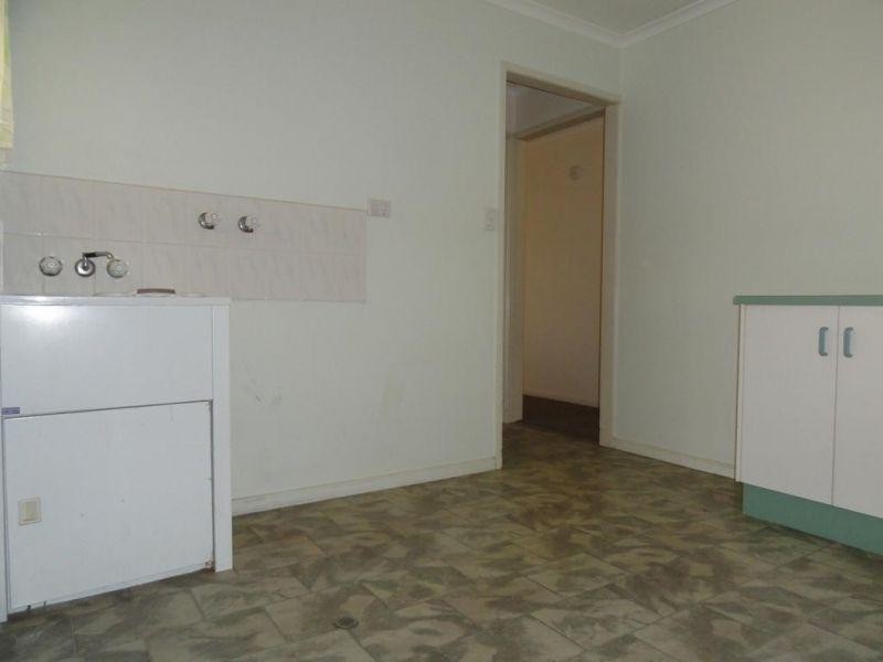 30 Beasley Street, Chinchilla QLD 4413
