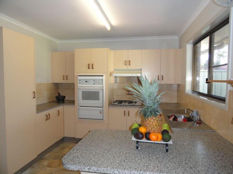 28 Wheeler Street, Chinchilla QLD 4413