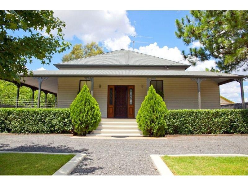 5 Wood Street, Chinchilla QLD 4413