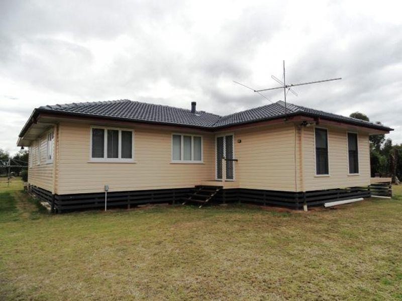 107 Cemetery Road, Chinchilla QLD 4413