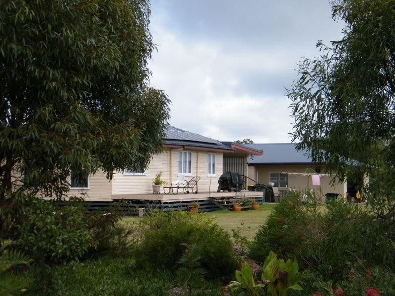 107 Cemetery Road, Chinchilla QLD 4413