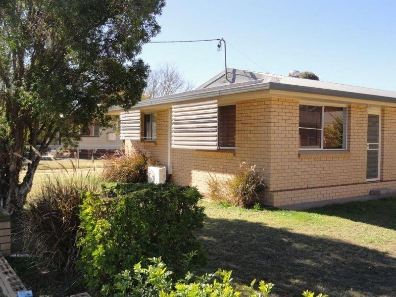 3/15 Mann Street, Chinchilla QLD 4413