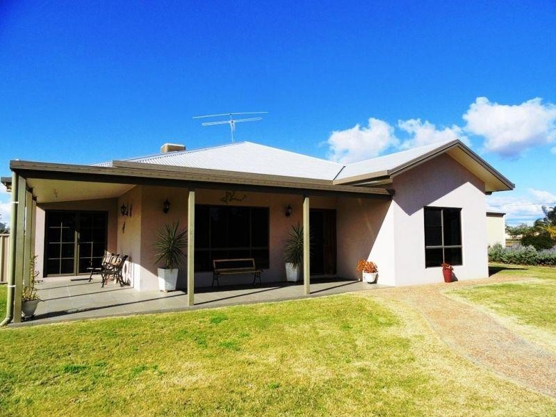 5 Beech Court, Chinchilla QLD 4413
