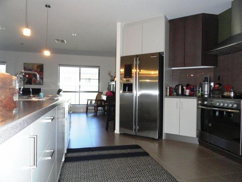 65 Sommerfeld Crs, Chinchilla QLD 4413