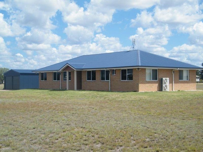 16 Hando Street, Chinchilla QLD 4413