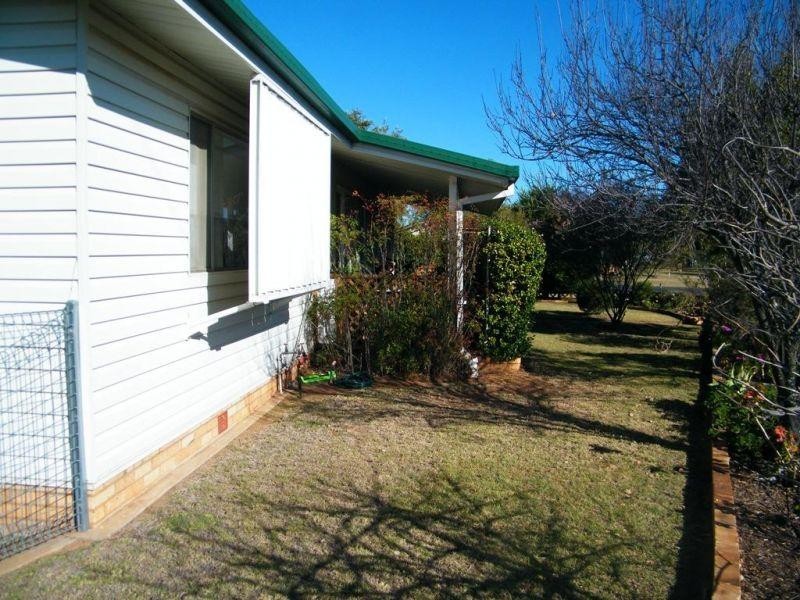 3 Sheriff Street, Chinchilla QLD 4413