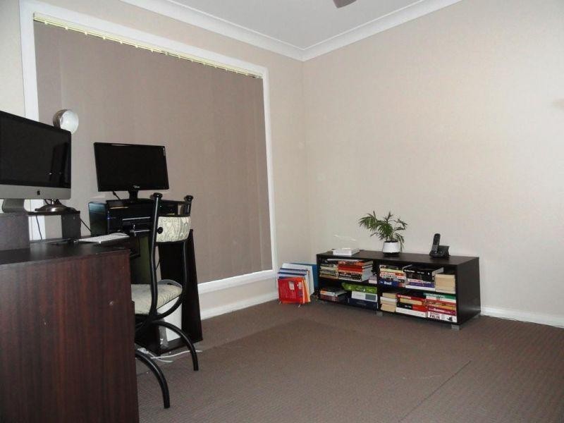 143 Ainsworth Street, Chinchilla QLD 4413