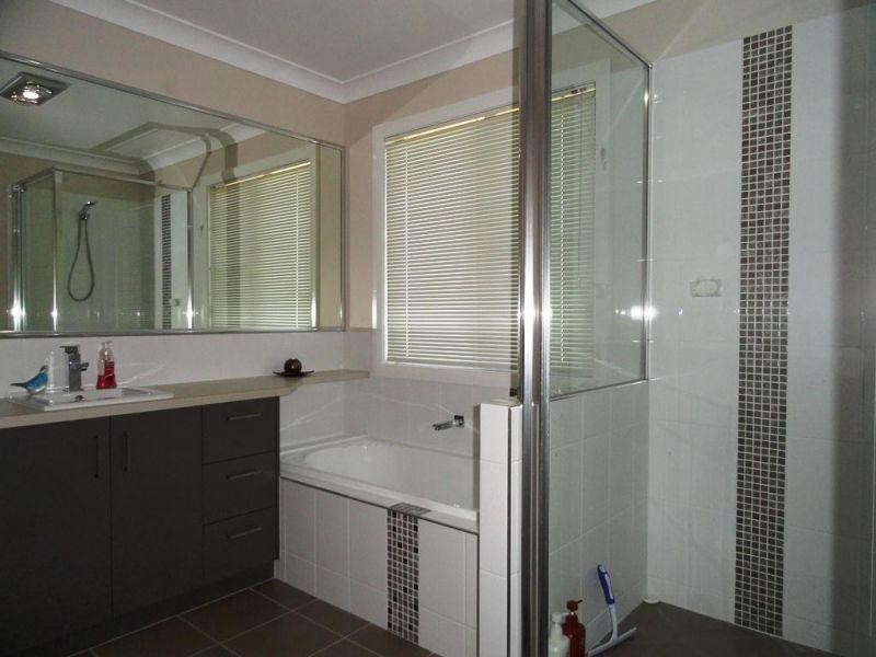 143 Ainsworth Street, Chinchilla QLD 4413