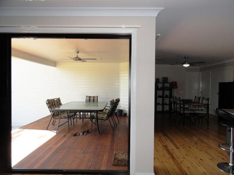 143 Ainsworth Street, Chinchilla QLD 4413