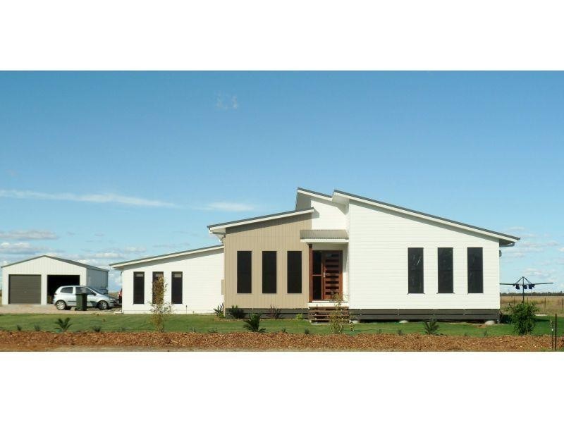 143 Ainsworth Street, Chinchilla QLD 4413