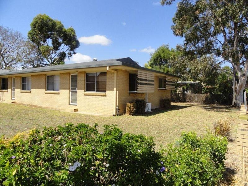 4/15 Mann Street, Chinchilla QLD 4413